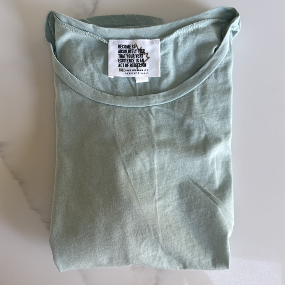 Women's Ruffled Top - Picture 6 of 6